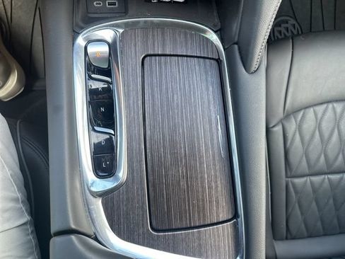 Used 2024 Buick Enclave Avenir w/ Avenir Technology Package FWD image 15