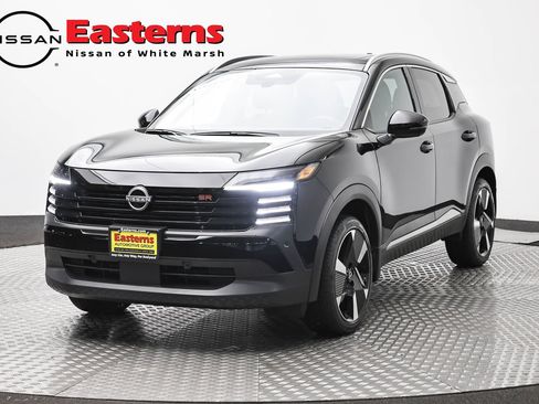 Used 2026 Nissan Kicks SR w/ SR Premium Package AWD/4WD image 1