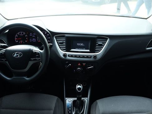 Used 2018 Hyundai Accent SE image 32