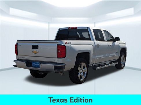 Used 2018 Chevrolet Silverado 1500 LT w/ Texas Edition image 7