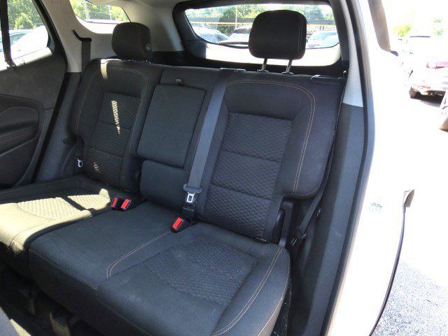 Used 2020 GMC Terrain SLE FWD image 14