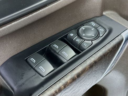 Used 2020 GMC Sierra 3500 Denali w/ Denali Ultimate Package image 20