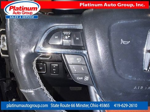 Used 2018 Lincoln Navigator Reserve w/ Technology Package AWD/4WD image 16