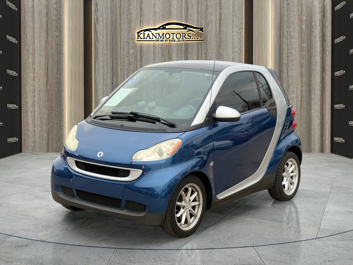 Used 2008 smart fortwo passion RWD image 3