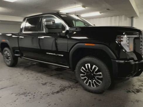 New 2026 GMC Sierra 2500 Denali Ultimate AWD/4WD image 2