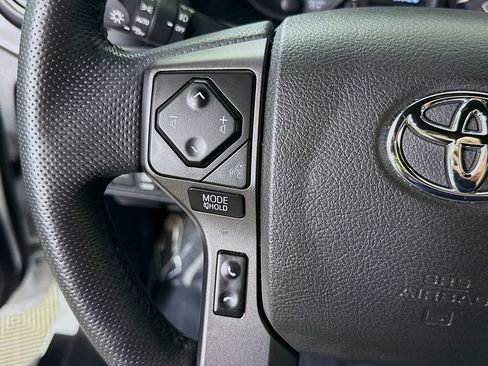 Certified 2023 Toyota Tacoma TRD Off-Road w/ Technology Package AWD/4WD image 20