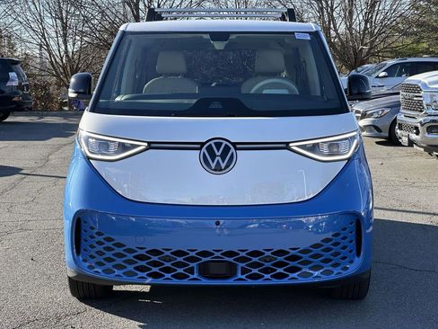 Used 2025 Volkswagen ID. Buzz 1st Edition image 2