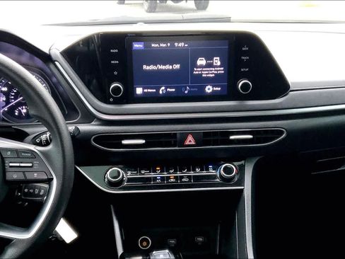 Used 2022 Hyundai Sonata SE w/ Cargo Package image 7