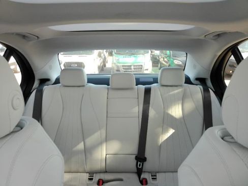 Used 2023 Mercedes-Benz E 350 Sedan image 36