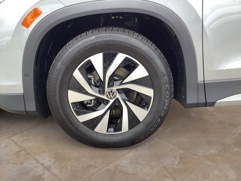 New 2026 Volkswagen Tiguan S FWD image 10