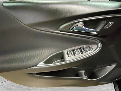 Certified 2021 Chevrolet Malibu LT image 9