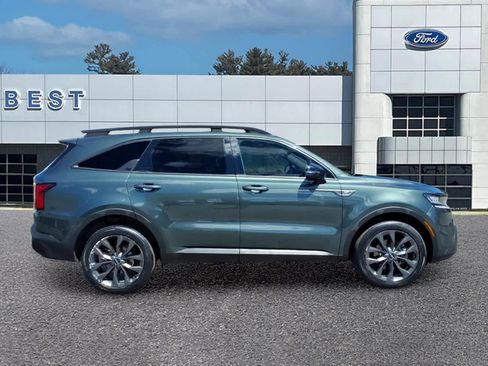 Used 2023 Kia Sorento X-Line EX AWD/4WD image 2