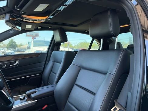 Used 2016 Mercedes-Benz E 350 Sedan image 12