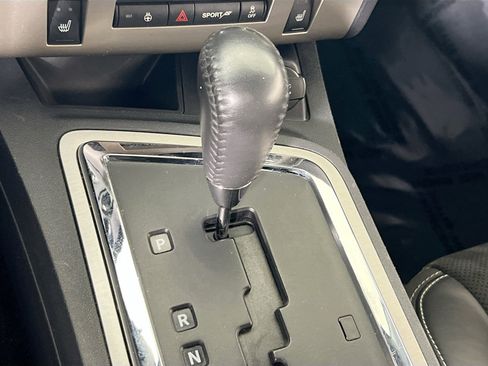 Used 2014 Dodge Challenger SRT8 w/ Harman/Kardon Audio Group image 15