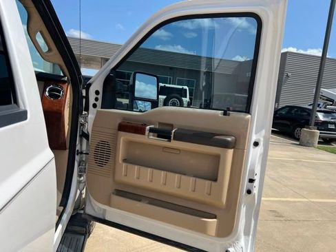 Used 2015 Ford F350 King Ranch AWD/4WD image 22