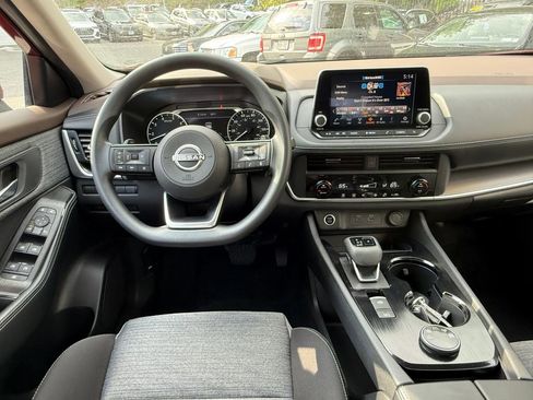 Used 2023 Nissan Rogue SV AWD/4WD image 11