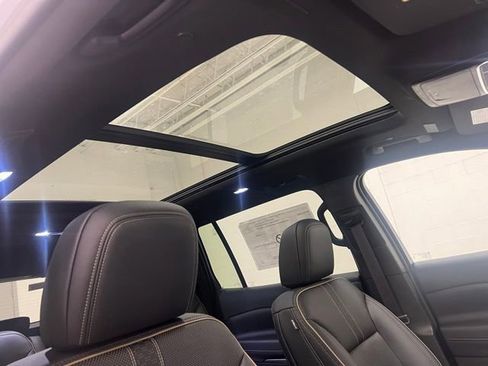 New 2026 Chevrolet Traverse High Country AWD/4WD image 26