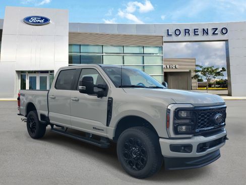 New 2026 Ford F250 Lariat w/ Black Appearance Package image 3