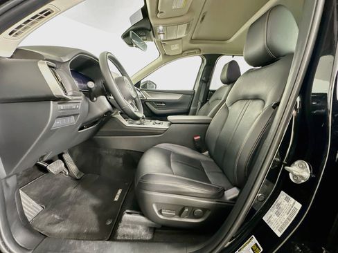 Used 2024 MAZDA CX-90 Plug-In Hybrid w/ Preferred AWD/4WD image 13