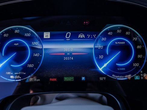 Used 2022 Mercedes-Benz EQS 580 580 image 9