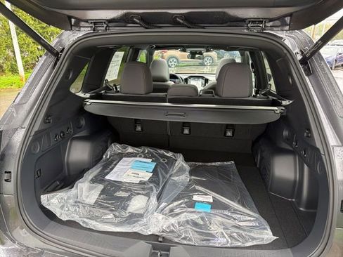 New 2026 Subaru Forester Premium AWD/4WD image 13
