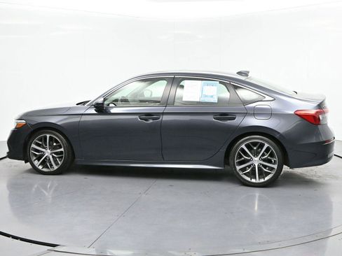 Used 2024 Honda Civic Touring image 4