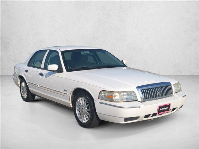 Used 2010 Mercury Grand Marquis LS RWD image 3