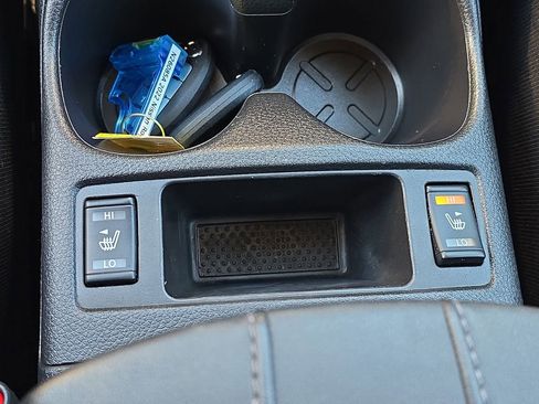 Used 2022 Nissan Rogue Sport SV w/ Technology Package image 26