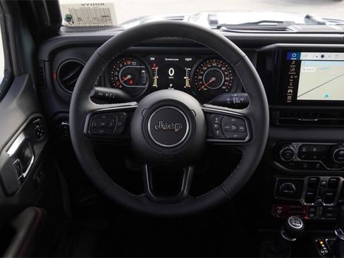 New 2025 Jeep Gladiator Rubicon image 16