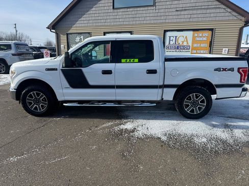 Used 2015 Ford F150 XLT AWD/4WD image 8