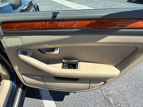 Used 2005 Audi A8 4.2 AWD/4WD image 19
