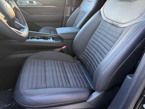 New 2026 Ford Explorer ST-Line w/ ST-Line Street Pack image 4