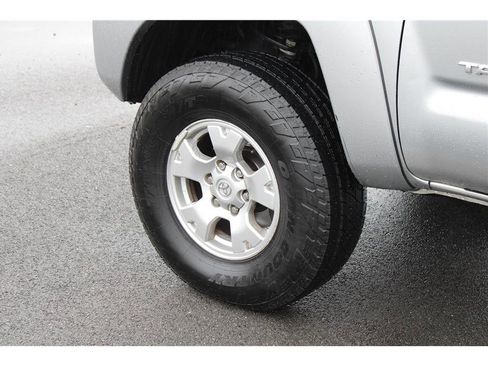 Used 2014 Toyota Tacoma 4x4 Double Cab image 6