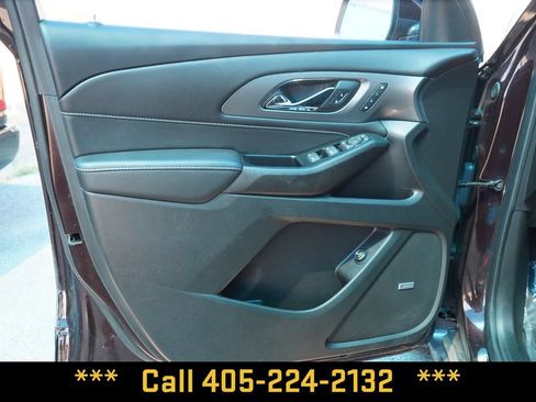 Used 2023 Chevrolet Traverse Premier AWD/4WD image 15