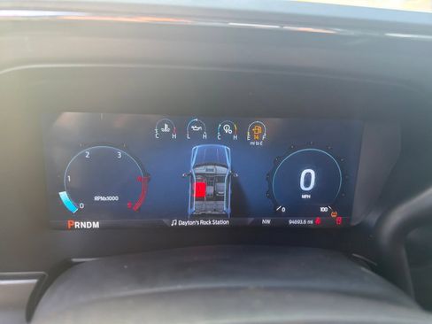 Used 2023 Ford F350 Lariat w/ FX4 Off-Road Package AWD/4WD image 16