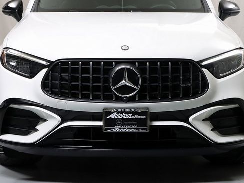 Certified 2025 Mercedes-Benz GLC 43 AMG 4MATIC image 6