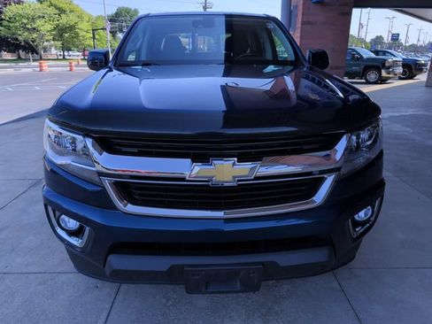 Used 2019 Chevrolet Colorado LT w/ LT Convenience Package AWD/4WD image 11