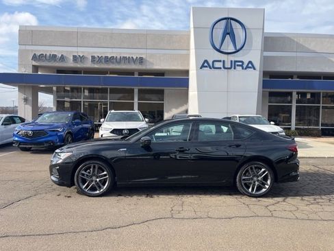 Certified 2025 Acura TLX SH-AWD w/ A-SPEC Pkg image 38
