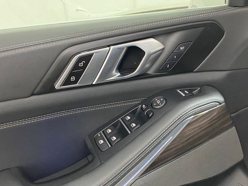 Certified 2024 BMW X5 xDrive50e w/ Premium Package image 23