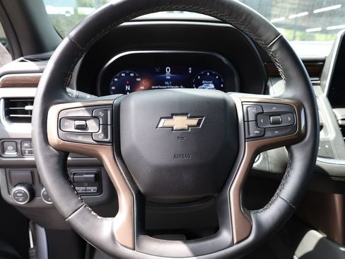 Used 2024 Chevrolet Tahoe High Country RWD image 39