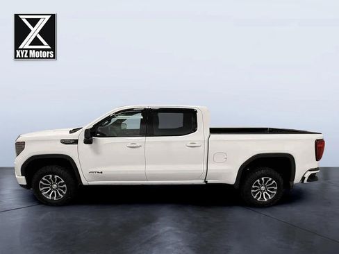Used 2023 GMC Sierra 1500 AT4 image 3