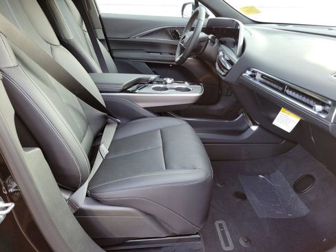 New 2025 Cadillac Lyriq Sport w/ LPO, Floor Liner Package image 11