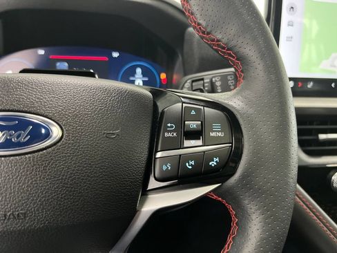 Used 2025 Ford Explorer ST AWD/4WD image 8