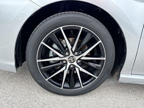 Used 2023 Toyota Camry SE FWD image 18