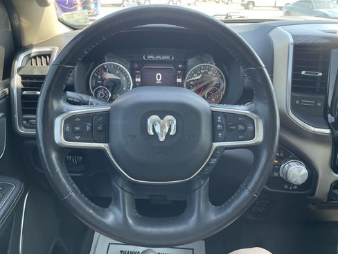 Used 2020 RAM 1500 Laramie AWD/4WD image 18