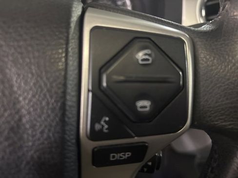 Used 2014 Toyota Tundra Platinum image 21