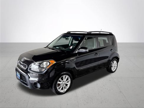 Used 2012 Kia Soul + FWD image 2