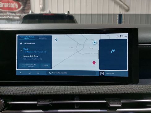 Certified 2025 Hyundai Santa Cruz Limited image 20