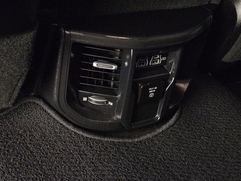 Used 2022 RAM 2500 Laramie w/ Body Color Bumper Group AWD/4WD image 29