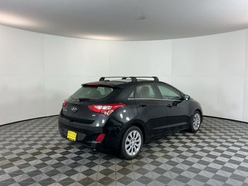 Used 2016 Hyundai Elantra GT image 5